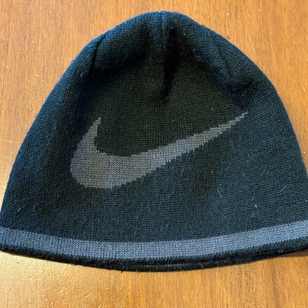 Nike Youth Black and Gray Knit Hat